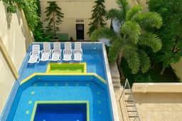 3 Bdr+ BBQ Privado | Tranquilo en 5ª Av. + Playa - Imagen 4