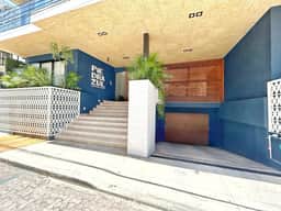Cozy & modern, steps from 5th Ave & Mamitas Beach - Image 2