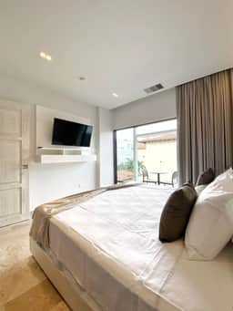 Hermoso y exclusivo 1BD a pocos pasos Del Mar - Image 4