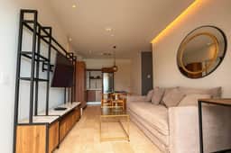 Luxury 1bd ocean view, steps from beach & 5av - Imagen 5