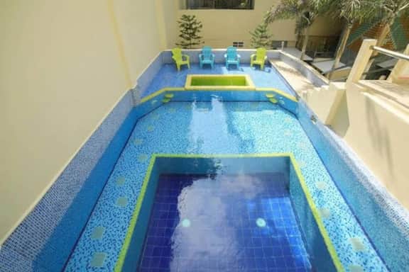 3 Bdr+ BBQ Privado | Tranquilo en 5ª Av. + Playa - Imagen 5