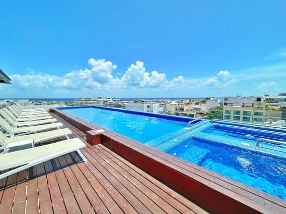 Cozy & modern, steps from 5th Ave & Mamitas Beach - Image 5