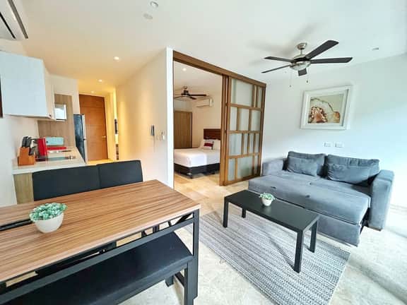 Great Location, amazing rooftop with ocean view - Image 2