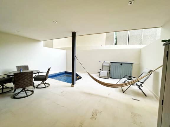Nuevo con piscina privada a pasos del mar y 5ta - Image 2